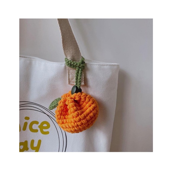 🍊NEW Tangerine Crochet Mini Bag Charm Keychain Micro Pouch Purse - Picture 2 of 4